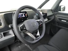 VW ID Buzz ID. Buzz Cargo Pro 4MOTION 250 kW in Grenadillschwarz