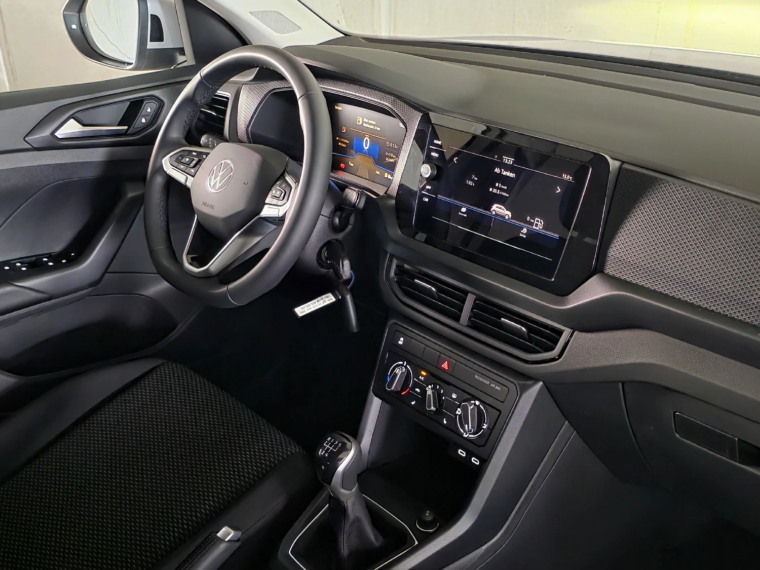 Bild eines VW T-Cross 4Me TSI