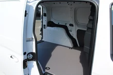VW Caddy Cargo TDI 4MOTION in Candyweiß