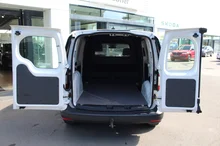 VW Caddy Cargo TDI 4MOTION in Candyweiß