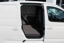 VW Caddy Cargo TDI 4MOTION in Candyweiß