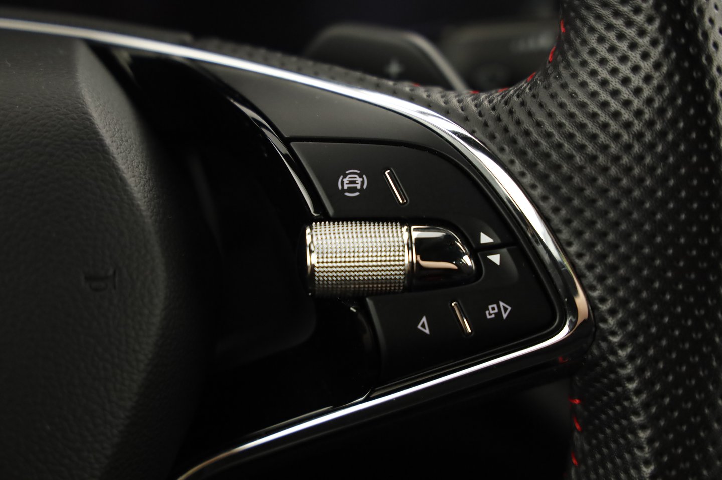 Škoda OCTAVIA Combi RS iV 245 DSG | Bild 14 von 23