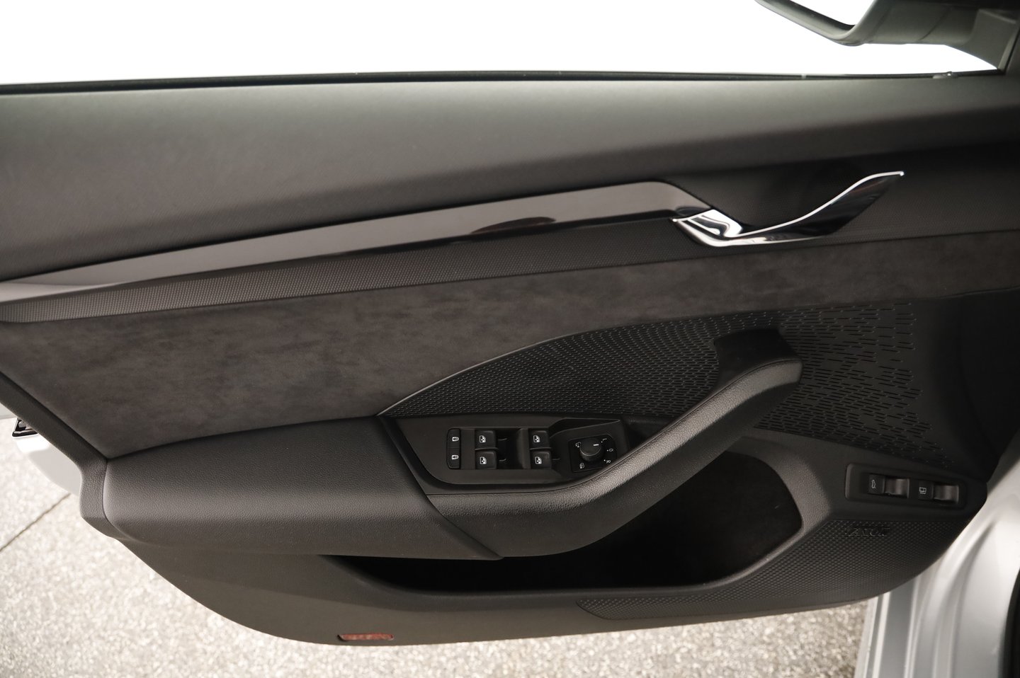 Škoda OCTAVIA Combi RS iV 245 DSG | Bild 17 von 23