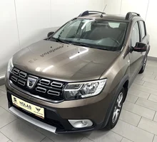 Dacia Sandero Stepway TCe 90 S&S in braun