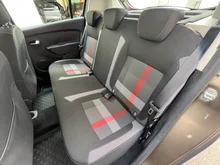 Dacia Sandero Stepway TCe 90 S&S in braun