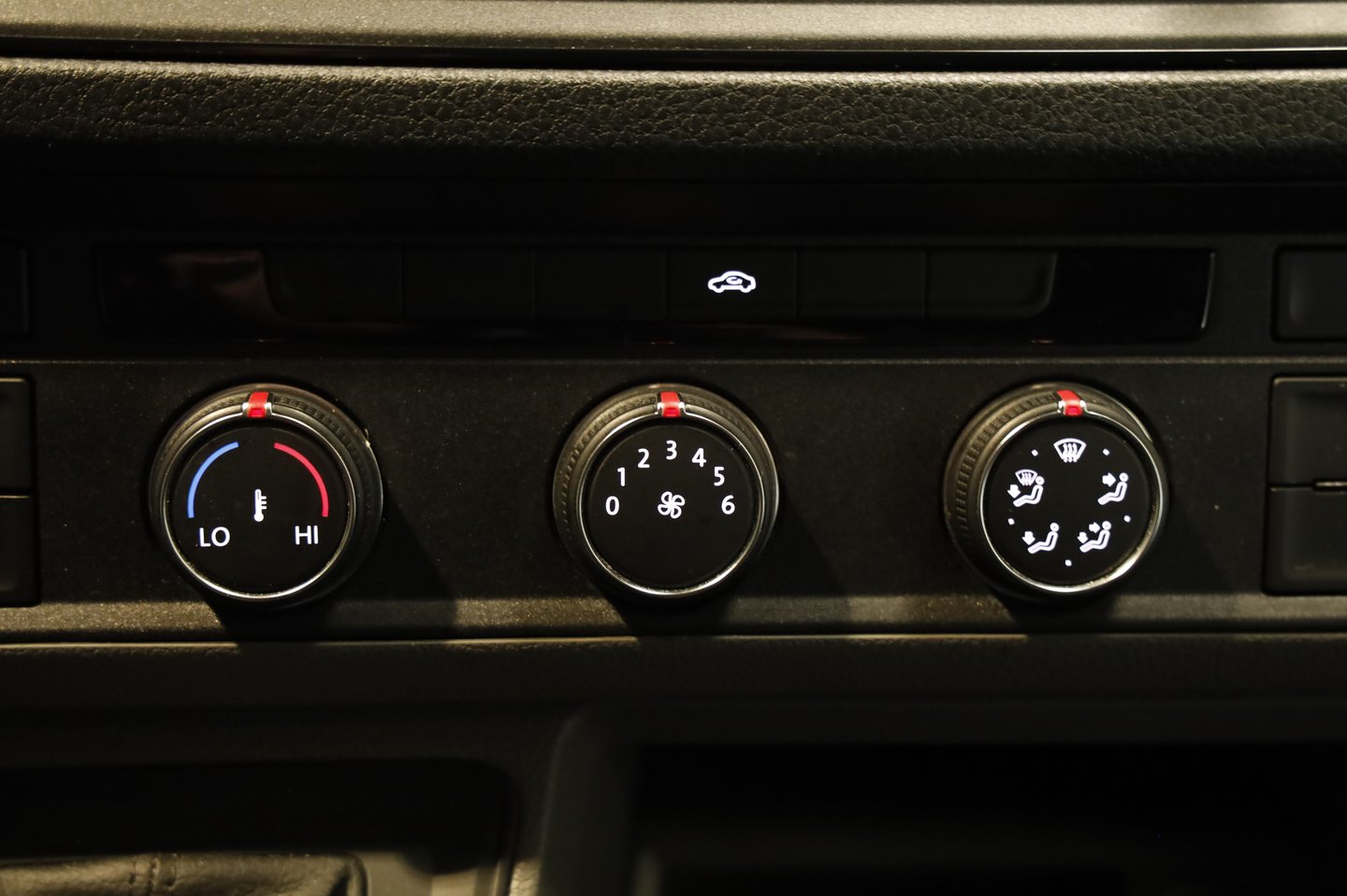 VW Crafter 30 Kastenwagen L3H2 TDI | Bild 17 von 24