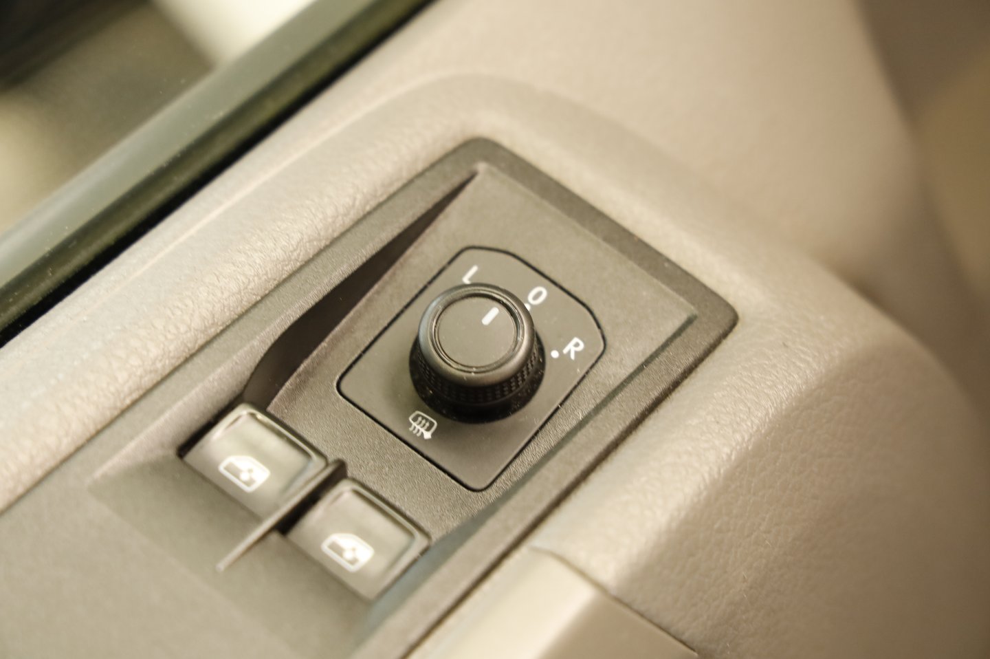 VW Crafter 30 Kastenwagen L3H2 TDI | Bild 7 von 24