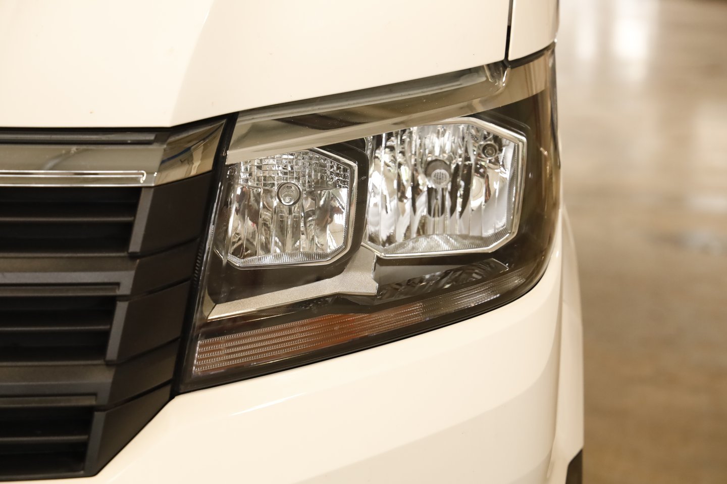 VW Crafter 30 Kastenwagen L3H2 TDI | Bild 19 von 24