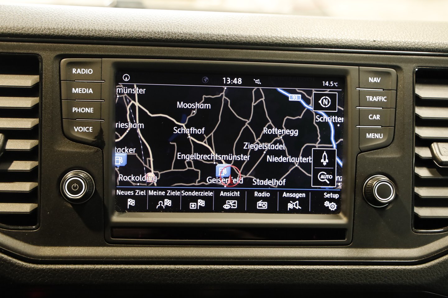 VW Crafter 30 Kastenwagen L3H2 TDI | Bild 15 von 24