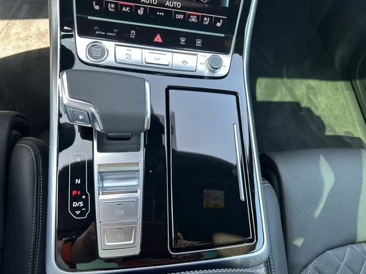 Bild eines Audi Q8 50 TDI quattro