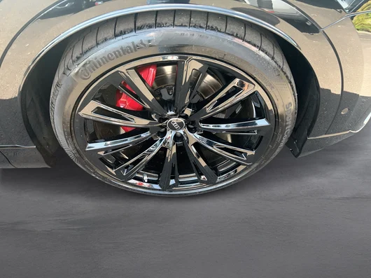 Bild eines Audi Q8 50 TDI quattro
