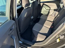 SEAT Ibiza Reference Edition 1.0 80PS in Nacht-Schwarz Metallic