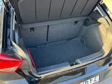 SEAT Ibiza Reference Edition 1.0 80PS in Nacht-Schwarz Metallic