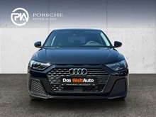 Audi A1 Sportback 25 TFSI intense in Mythosschwarz Metallic