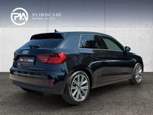 Audi A1 Sportback 25 TFSI intense in Mythosschwarz Metallic