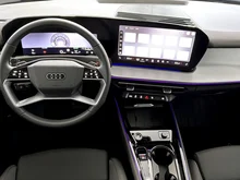Audi Q3 Sportback TFSI quattro 150 kW intense in Mythosschwarz Metallic