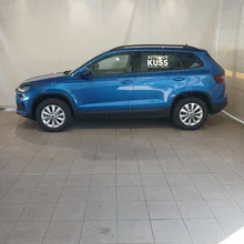 Škoda Karoq Selection TSI in Race-Blau Metallic