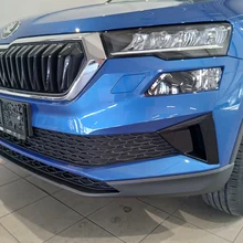 Škoda Karoq Selection TSI in Race-Blau Metallic