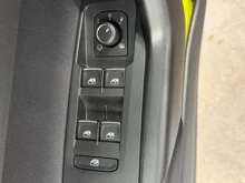 VW Taigo Life TSI in 2T Deep Black Perleffekt
