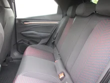 CUPRA Raval PLUS 37 kWh 99 kW/135 PS in Magnet-Grau Metallic