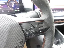 CUPRA Raval PLUS 37 kWh 99 kW/135 PS in Magnet-Grau Metallic
