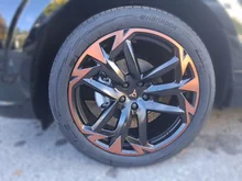 CUPRA Terramar 1.5 e-TSI 150 PS DSG in Nacht-Schwarz Metallic
