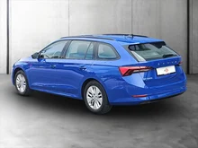 Škoda Octavia Combi Ambition TDI in ENERGY-BLAU