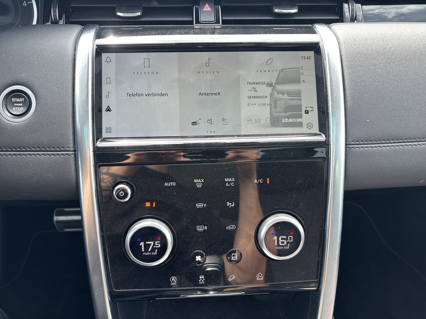 Land Rover Discovery Sport D165 4WD Aut. | Bild 17 von 26