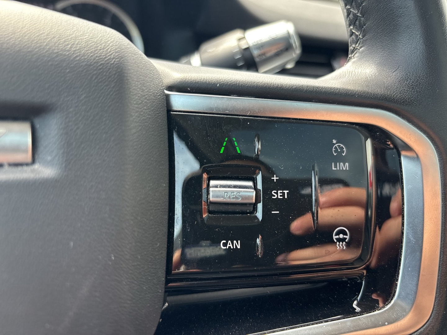 Land Rover Discovery Sport D165 4WD Aut. | Bild 15 von 26
