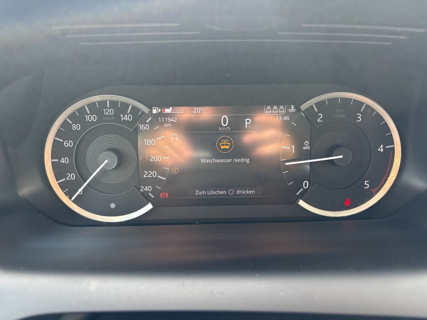 Land Rover Discovery Sport D165 4WD Aut. | Bild 16 von 26