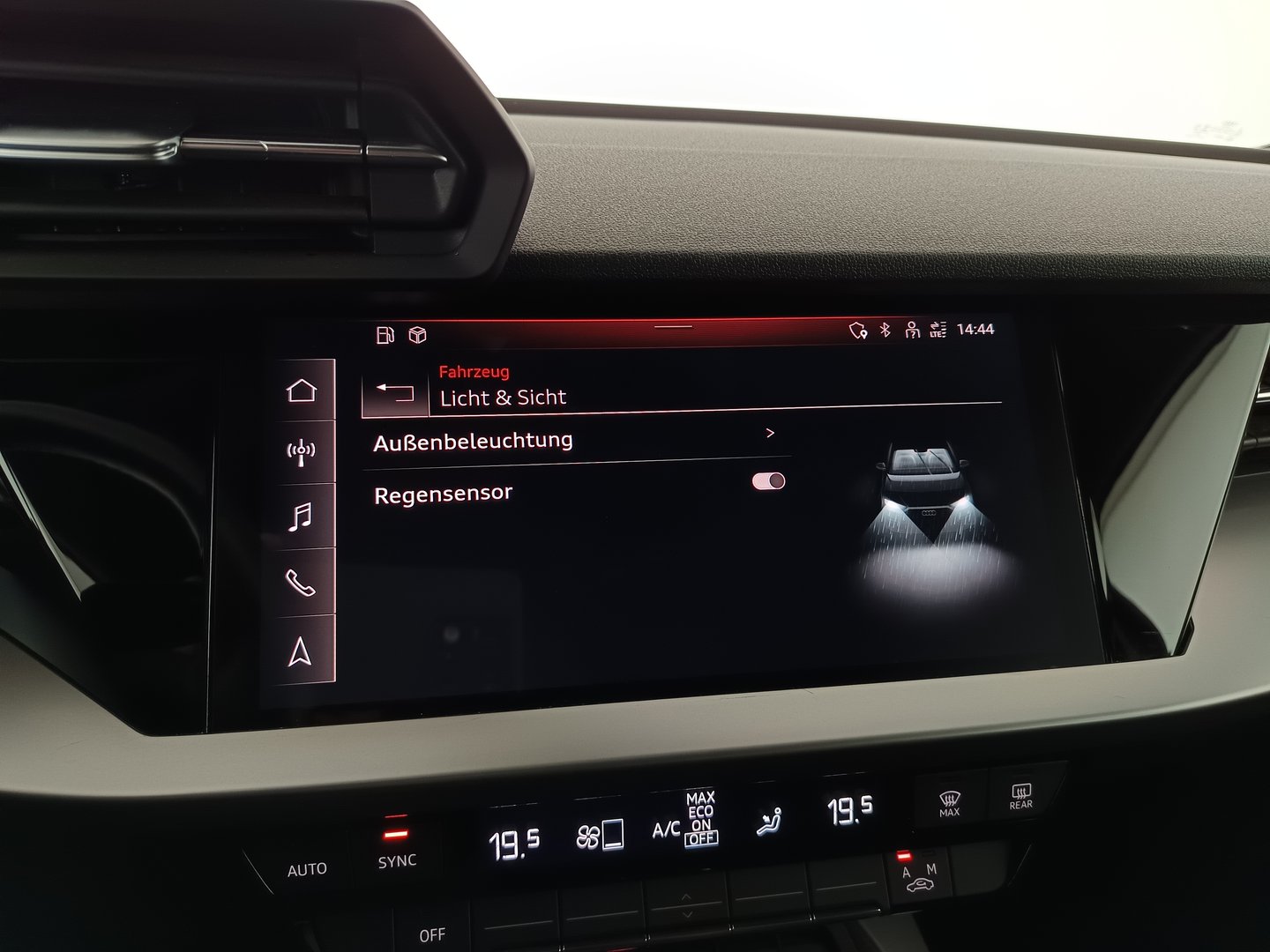 Audi A3 Sportback 30 TFSI | Bild 30 von 36