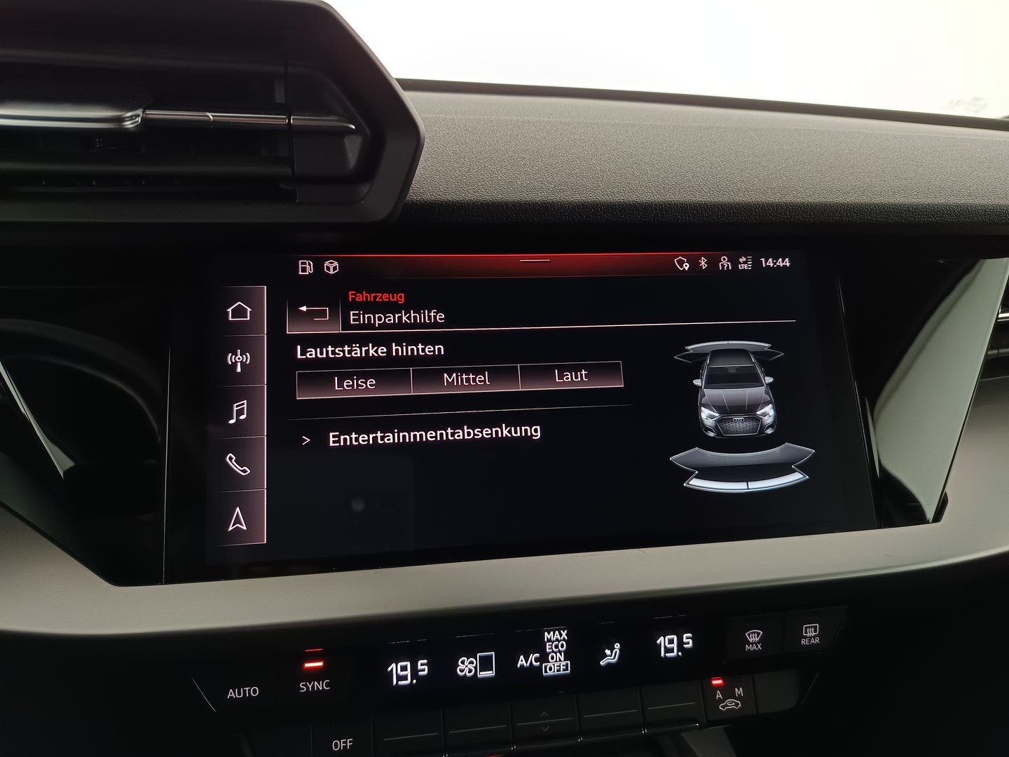 Audi A3 Sportback 30 TFSI | Bild 28 von 36