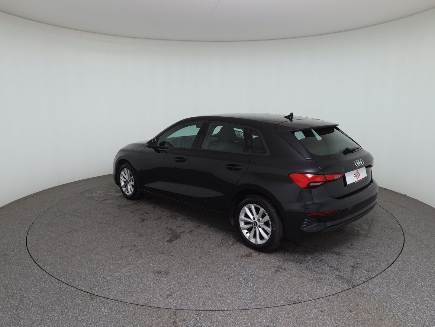 Audi A3 Sportback 30 TFSI | Bild 7 von 36