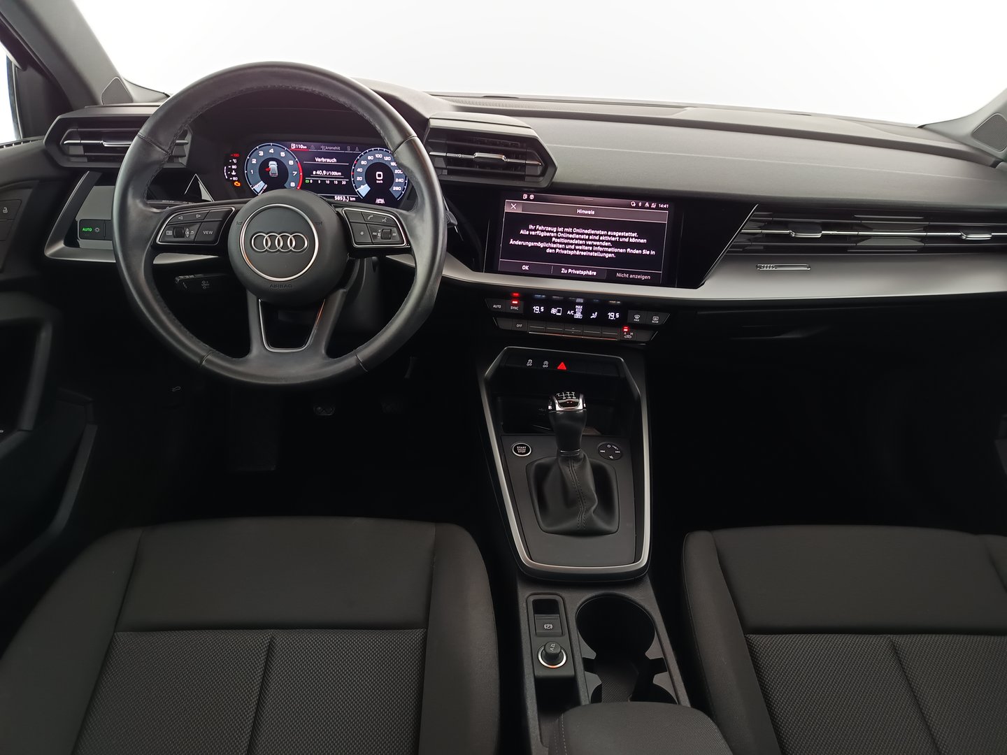 Audi A3 Sportback 30 TFSI | Bild 14 von 36