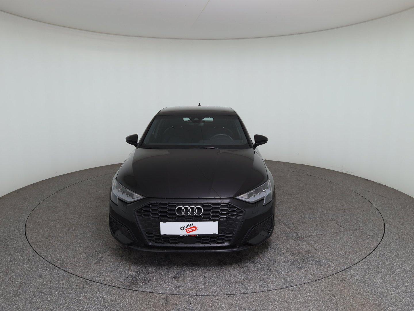 Audi A3 Sportback 30 TFSI | Bild 2 von 36