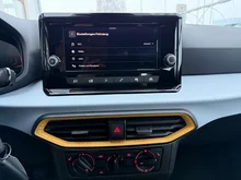 SEAT Arona Reference Edition 1.0 TSI in Candy-Weiß