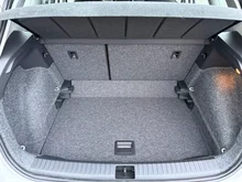 SEAT Arona Reference Edition 1.0 TSI in Candy-Weiß