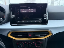 SEAT Arona Reference Edition 1.0 TSI in Candy-Weiß