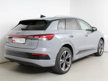 Audi Q4 e-tron performance in Kieselgrau