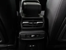 Audi Q4 e-tron performance in Kieselgrau