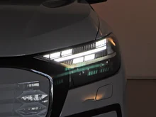 Audi Q4 e-tron performance in Kieselgrau