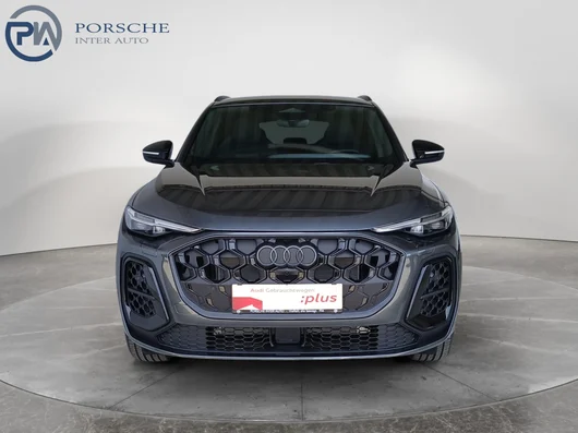 Bild eines Audi Q5 e-hybrid quattro 220 KW