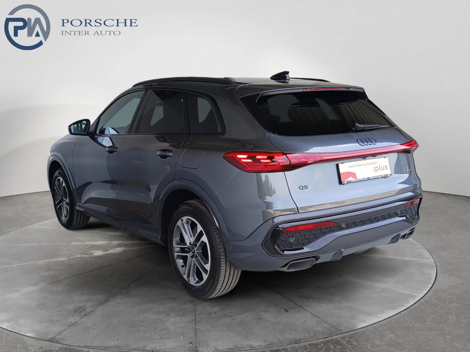 Bild eines Audi Q5 e-hybrid quattro 220 KW
