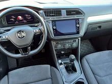VW Tiguan Sky TSI ACT OPF in Deep Black Perleffekt