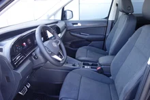 VW Caddy Dark Label eHybrid 110 kW in Deepblack Perleffekt