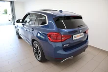 BMW iX3 73,8kWh Inspiring in mittelblau - normal