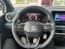 SEAT Arona Style 1.0 TSI in Candy-Weiß Dach Nacht-Schwarz