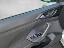 VW T-Cross Life TSI DSG in Reflexsilber Metallic