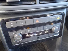 VW T-Cross Life TSI DSG in Reflexsilber Metallic