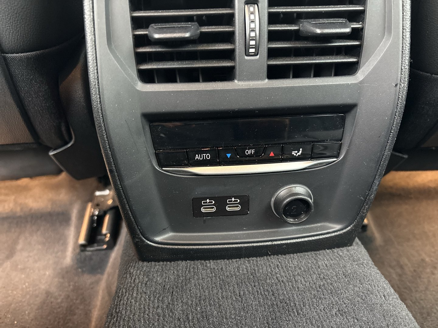 BMW 320d Touring Aut. | Bild 17 von 21